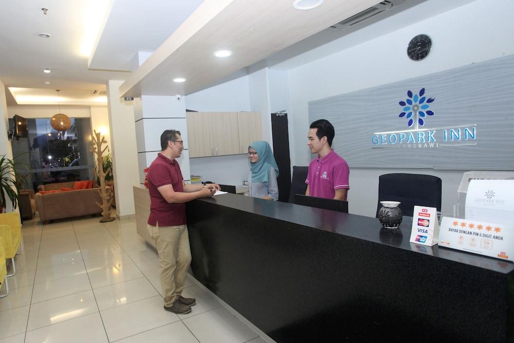Geopark Hotel Kuah Langkawi Екстер'єр фото