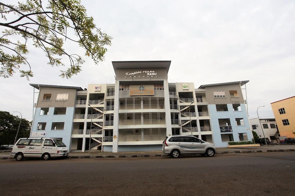 Geopark Hotel Kuah Langkawi Екстер'єр фото